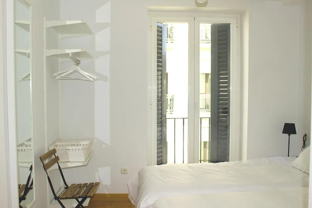 Aloha Apartamentos Pamplona Apartment