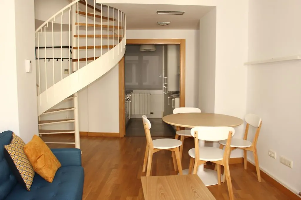 Aloha Apartamentos Pamplona